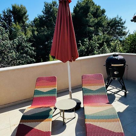 Just Renovated Stylish 2 Bedrooms Apartment Only A Few Steps From The Beach! Novigrad Istria 외부 사진