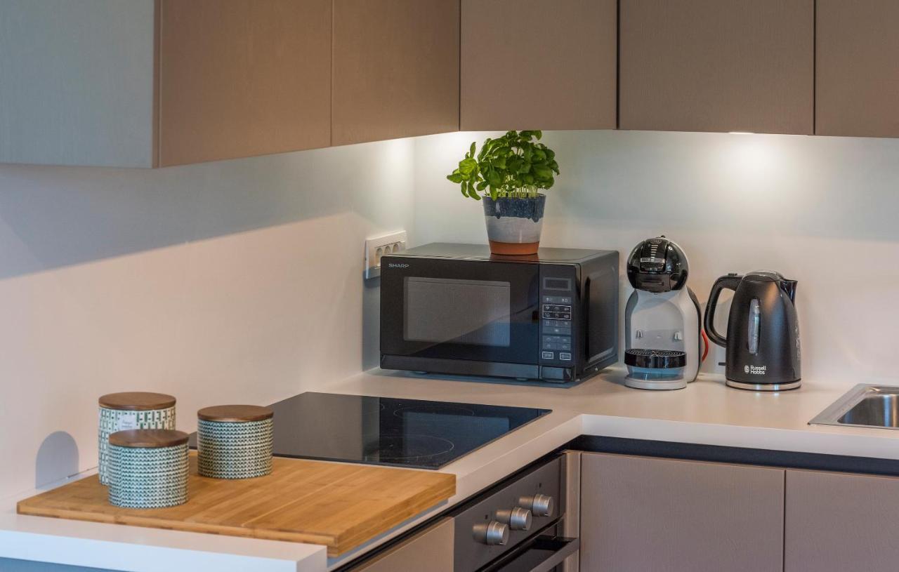 Just Renovated Stylish 2 Bedrooms Apartment Only A Few Steps From The Beach! Novigrad Istria 외부 사진